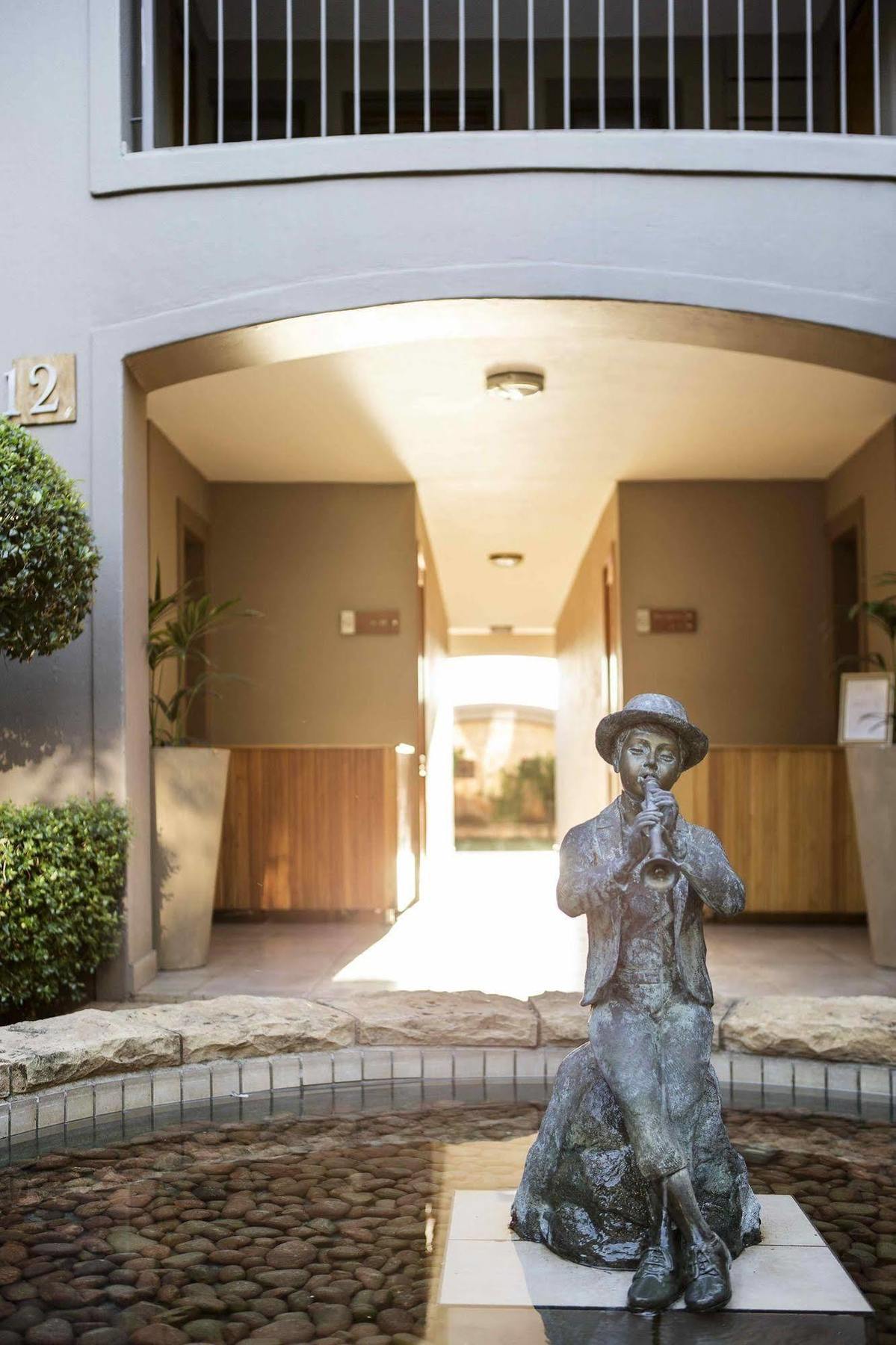 Faircity Grosvenor Gardens Pretoria-Noord Extérieur photo